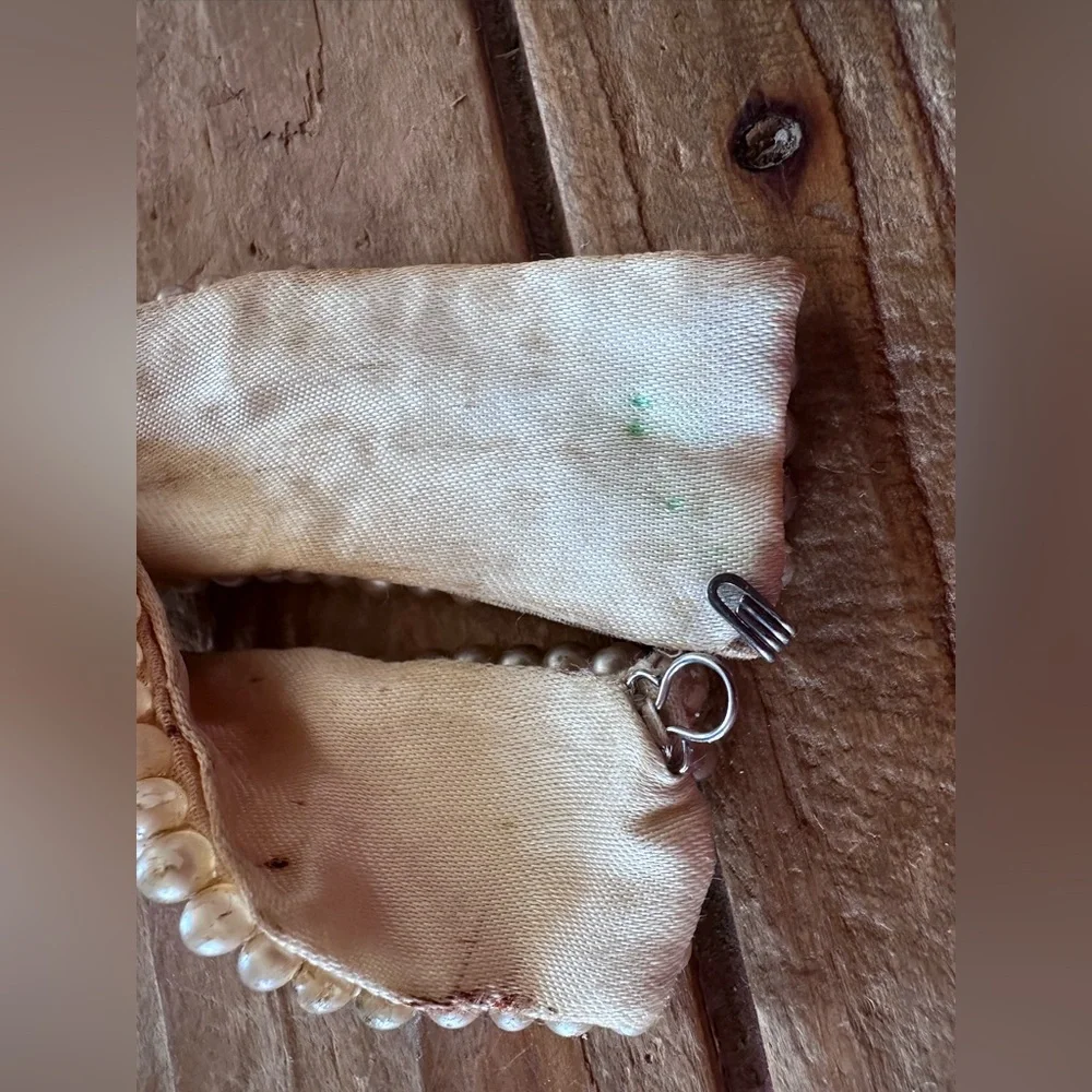 Vintage 1950s Pearl Collar Choker | Made in Japan - Picture 2 of 3